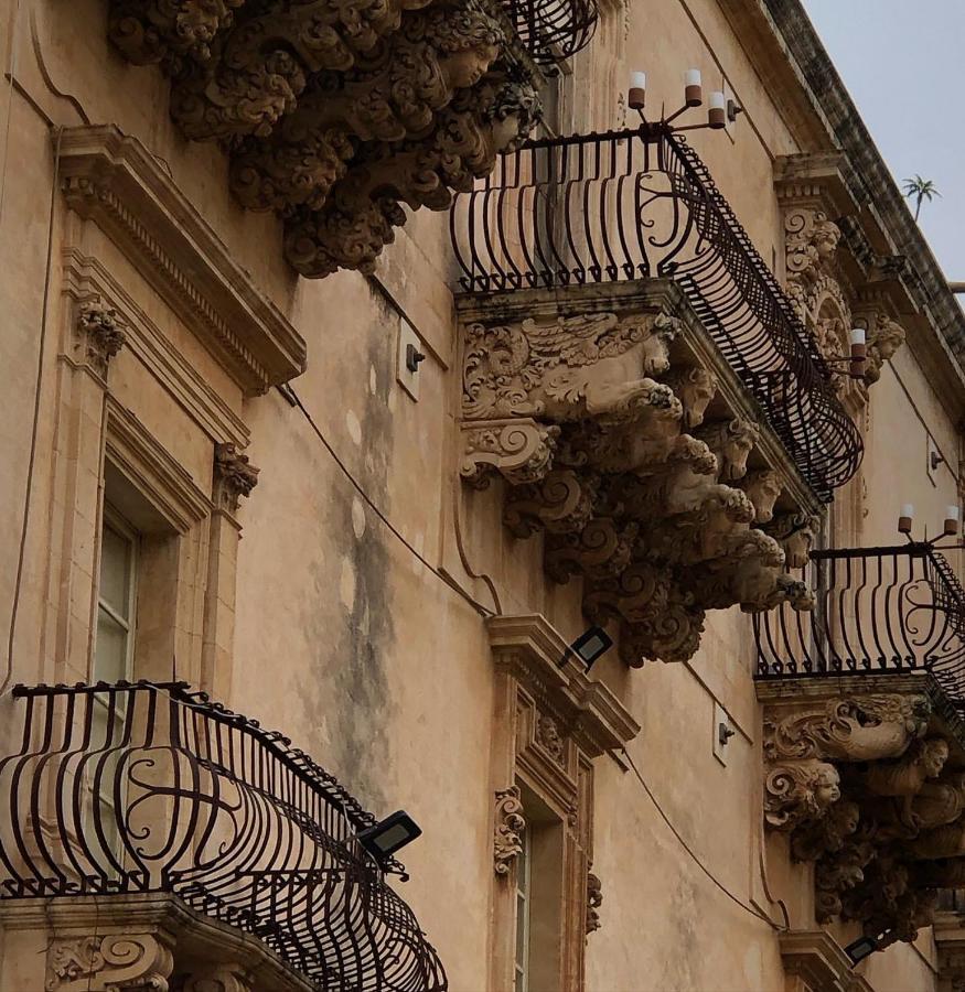 ArtRoom Garden Noto Buitenkant foto