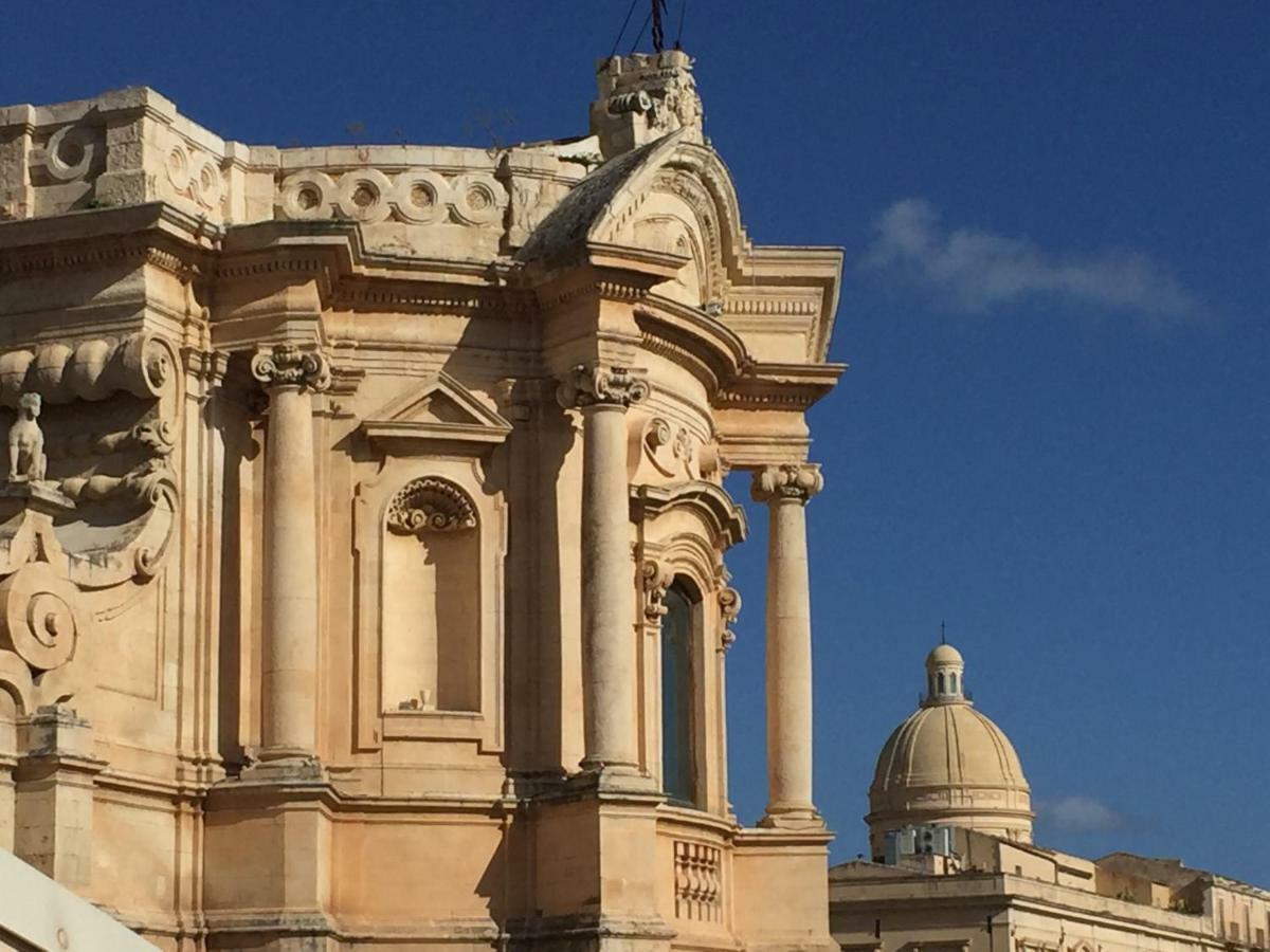 ArtRoom Garden Noto Buitenkant foto